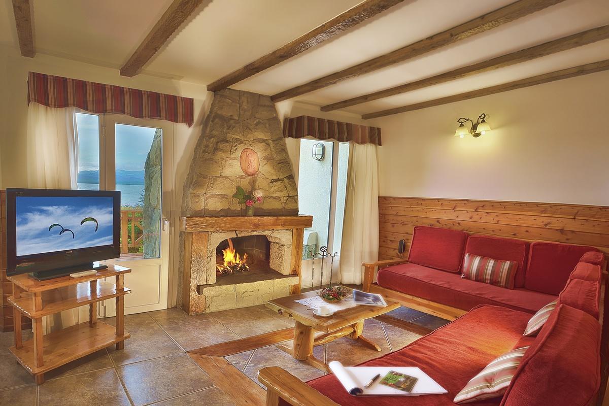 Huinid Bustillo Cabanas San Carlos de Bariloche Exterior photo