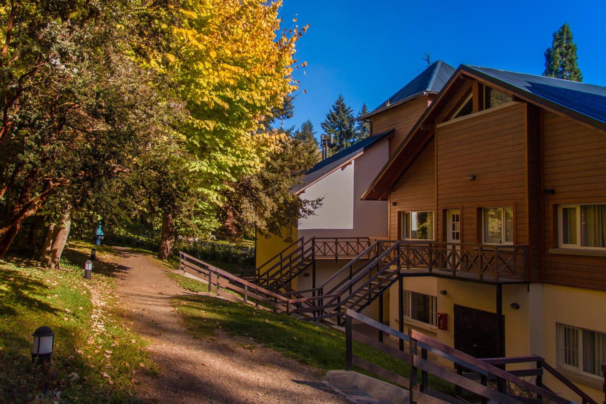 Huinid Bustillo Cabanas San Carlos de Bariloche Exterior photo