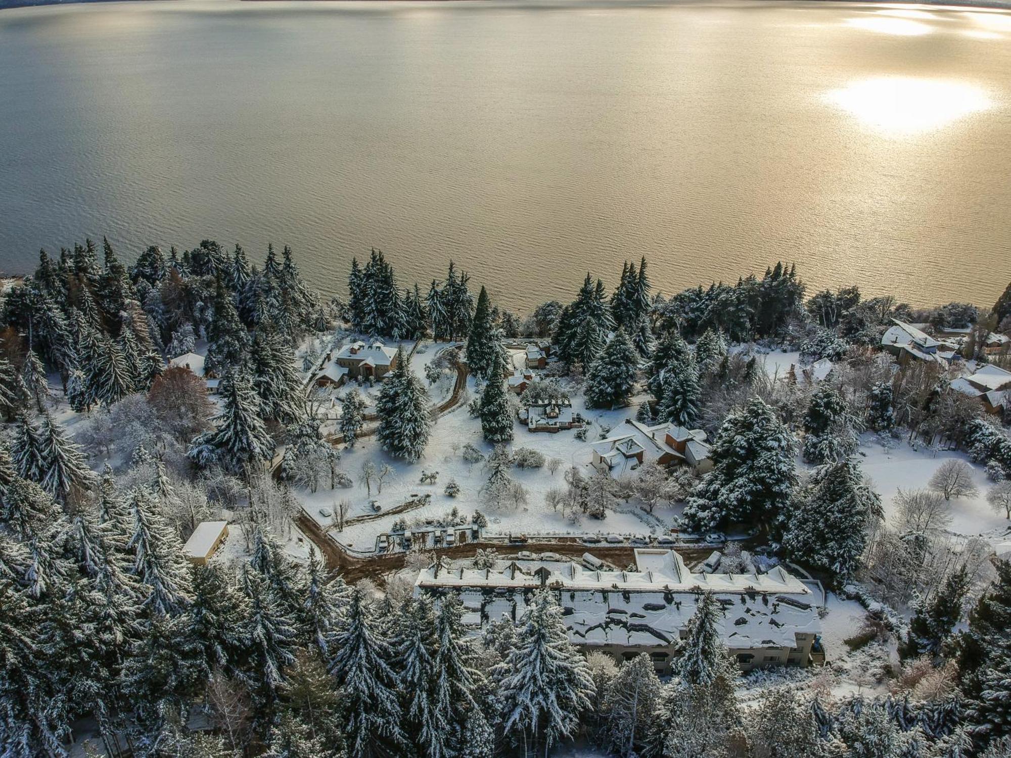 Huinid Bustillo Cabanas San Carlos de Bariloche Exterior photo